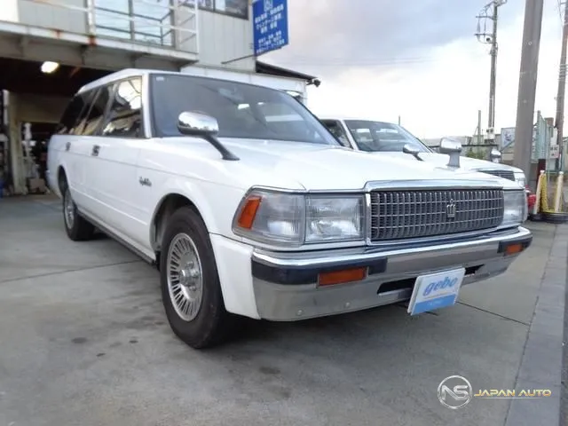 1988 Toyota Crown Van Sdx
