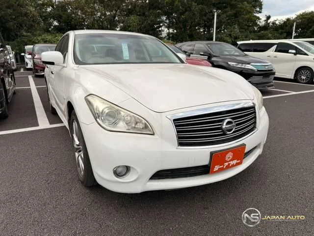 2013 Nissan Fuga 250GT