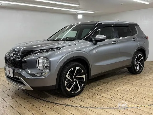 2023 Mitsubishi Outlander Phev G