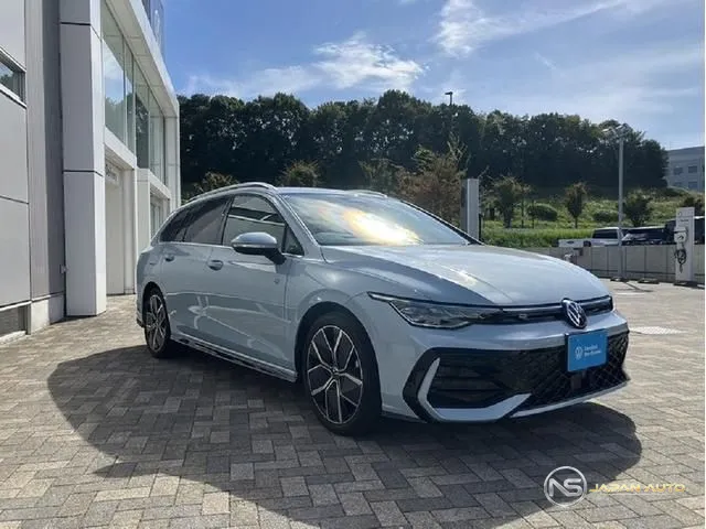 2026 Volkswagen Golf Variant Etsi R Line