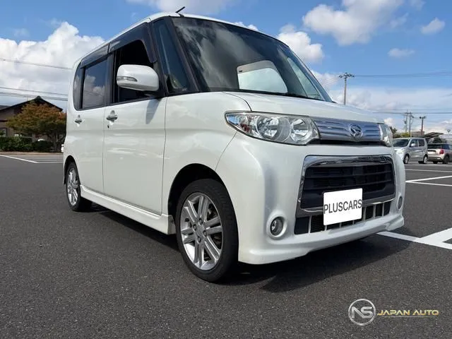2012 Daihatsu Tanto Custom RS