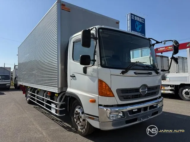 2013 Hino Ranger Pro