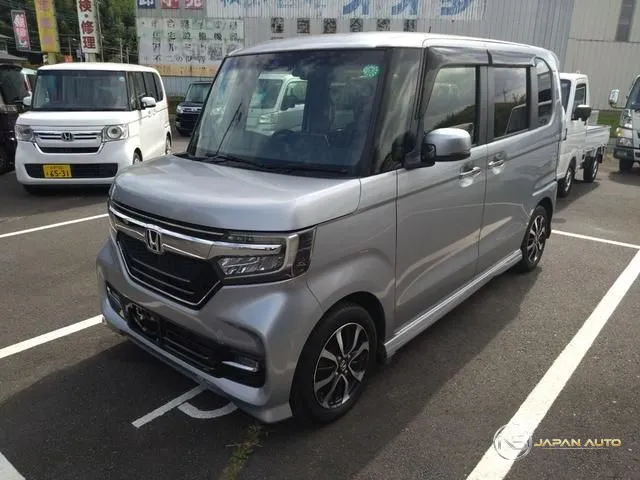 2017 Honda N-Box Custom G L Honda Sensing