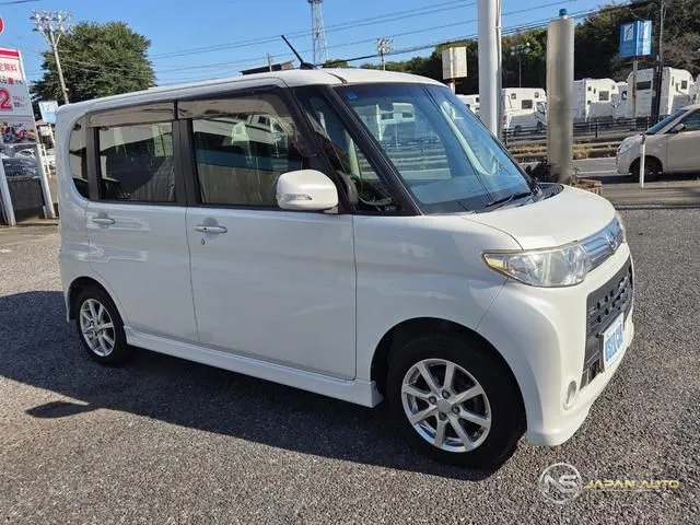 2013 Daihatsu Tanto Custom X Special