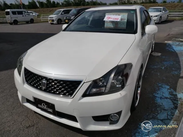2011 Toyota Crown 2.5 Athlete Anniversary Edition Moonroof Package
