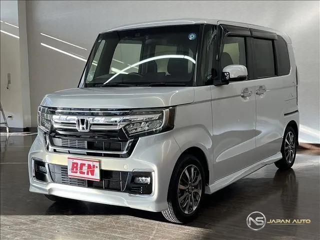 2022 Honda N-Box Custom G L
