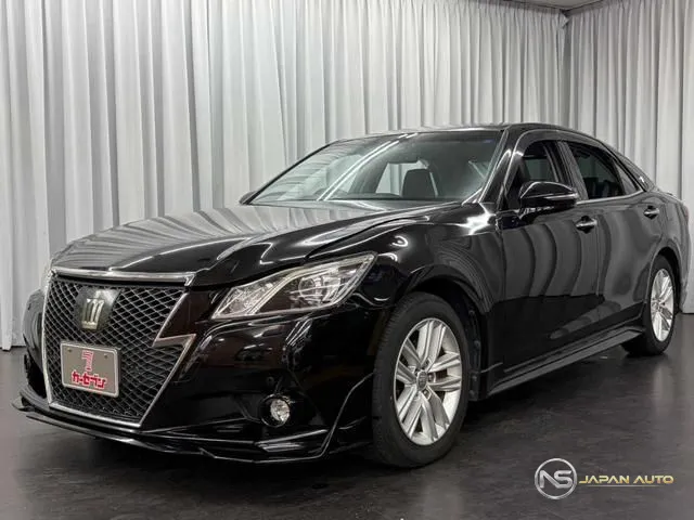 2013 Toyota Crown Athlete G I-Four