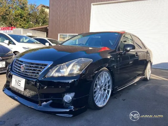 2011 Toyota Crown 2.5 Athlete Anniversary Edition