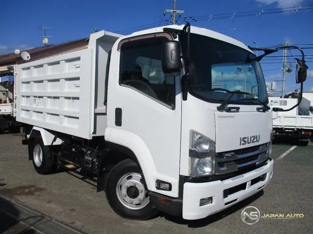 2020 Isuzu Forward
