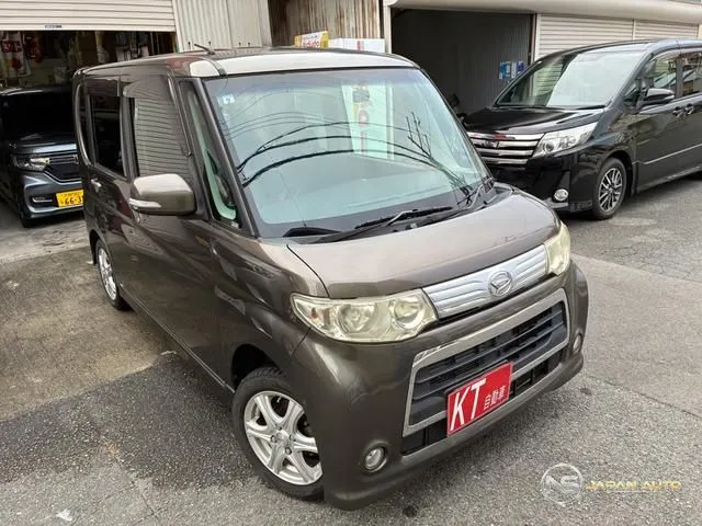 2011 Daihatsu Tanto Custom X