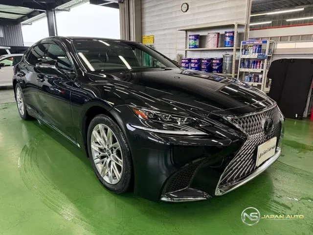 2020 Lexus LS LS500H Executive