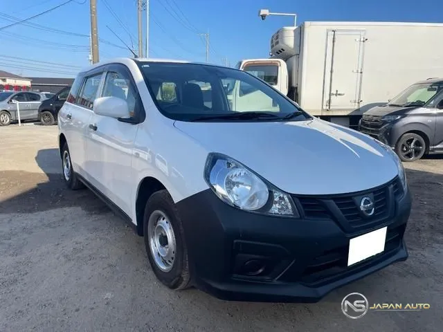 2019 Nissan AD VE