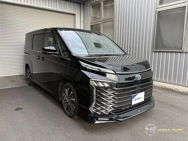 2023 Toyota Voxy Hybrid S-Z