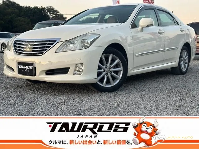 2009 Toyota Crown Royal Saloon