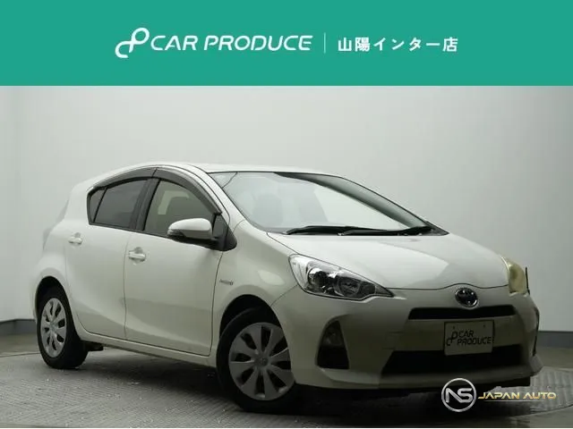2013 Toyota Aqua G