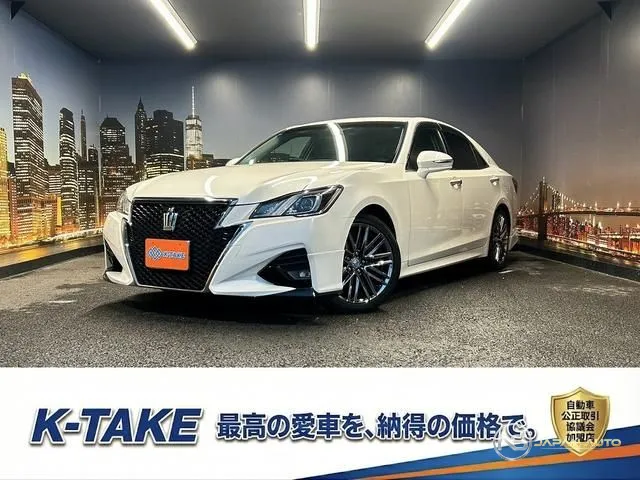 2016 Toyota Crown Athlete S