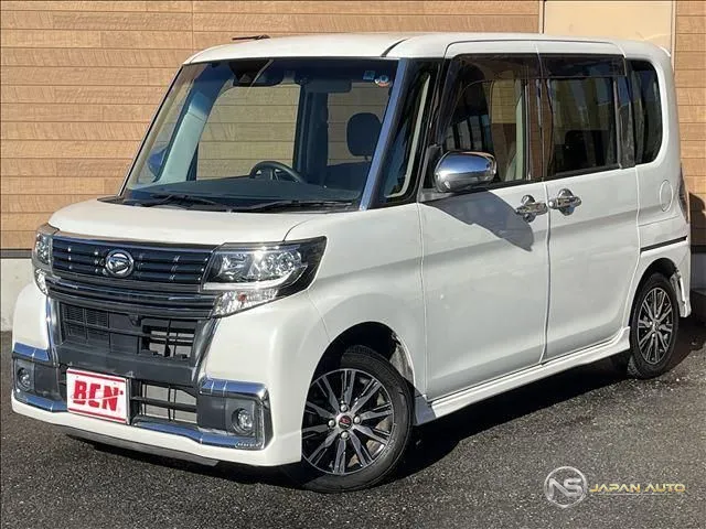2018 Daihatsu Tanto, photo 1 of 20