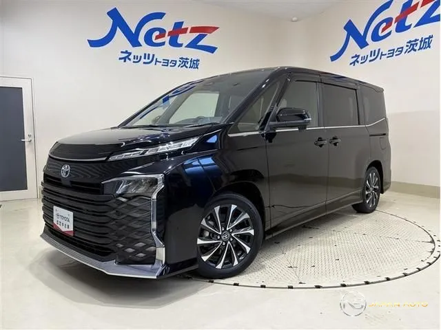 2022 Toyota Voxy Hybrid S-Z