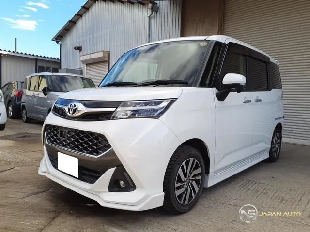 2018 Toyota Tank Custom G S