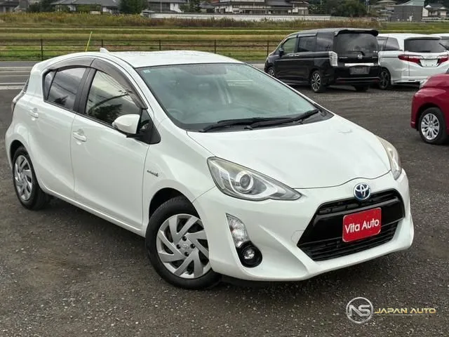 2015 Toyota Aqua G Black Soft Leather Selection