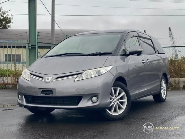 2013 Toyota Estima G