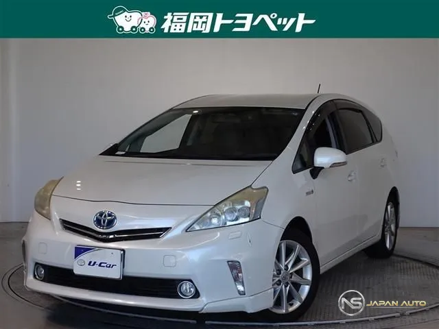 2013 Toyota Prius Alpha S Touring Selection