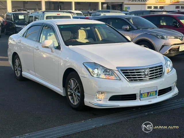 2012 Toyota Crown 2.5 Royal Saloon Premium Edition