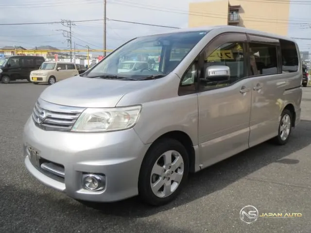 2007 Nissan Serena Highway Star