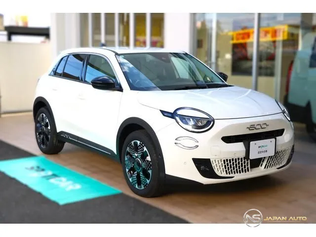 2025 Fiat 600 Hybrid LA Prima