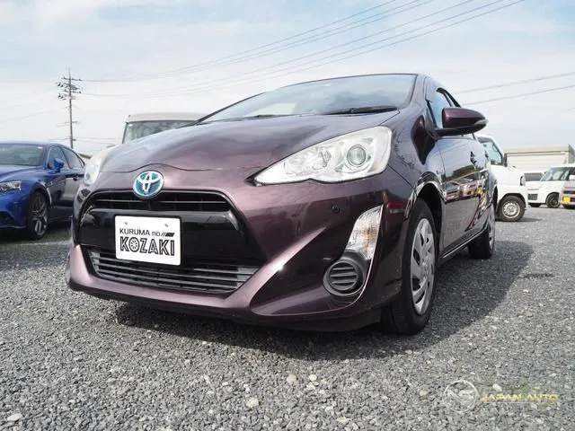 2015 Toyota Aqua G