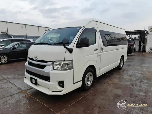 2022 Toyota Hiace Commuter Super Long GL
